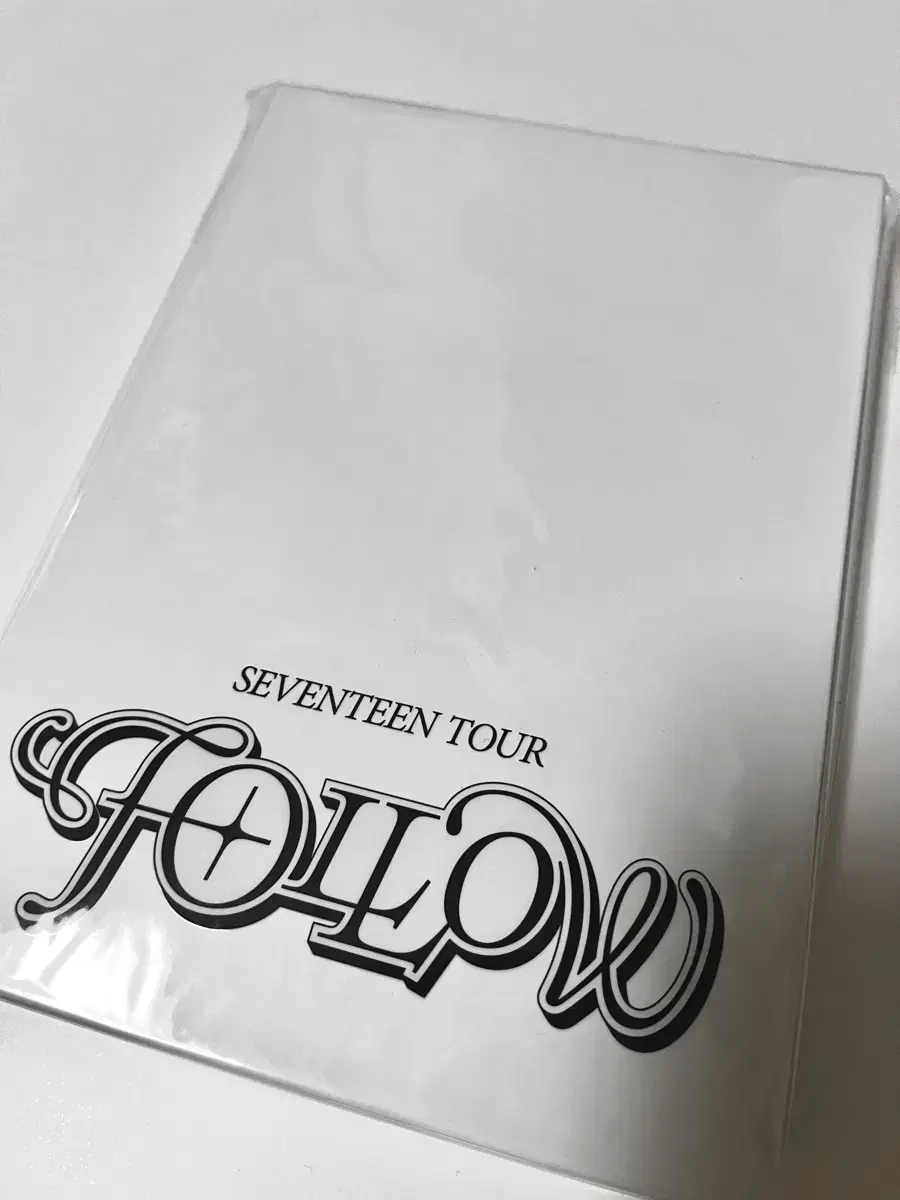 Seventeen Followcorn Postcard Book