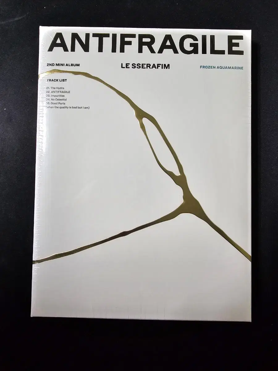 Le sserafim antifragile sealed album