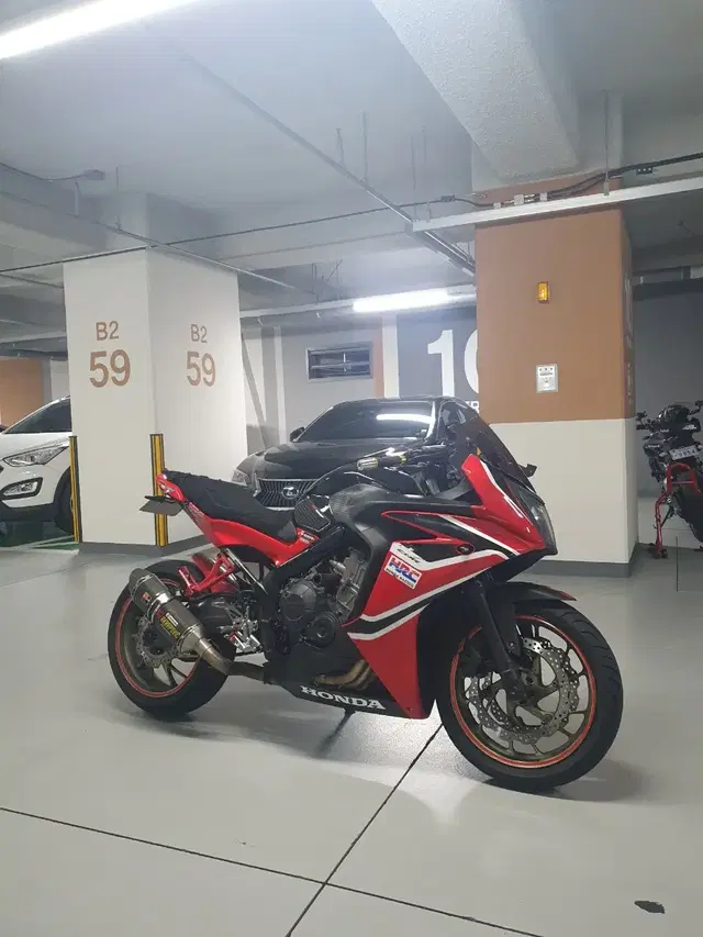 cbr650f 2014년식 아크라풀배기