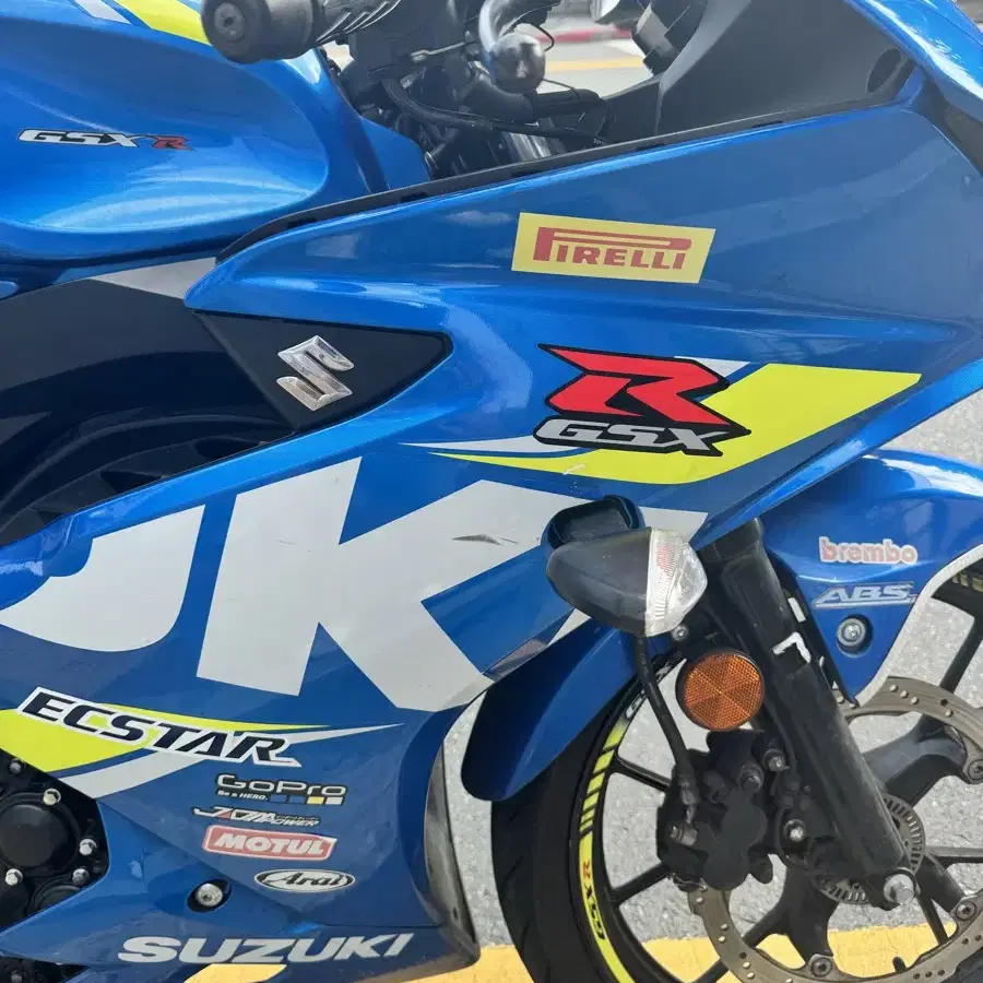 스즈키 gsxr125 19년식 판매합니다