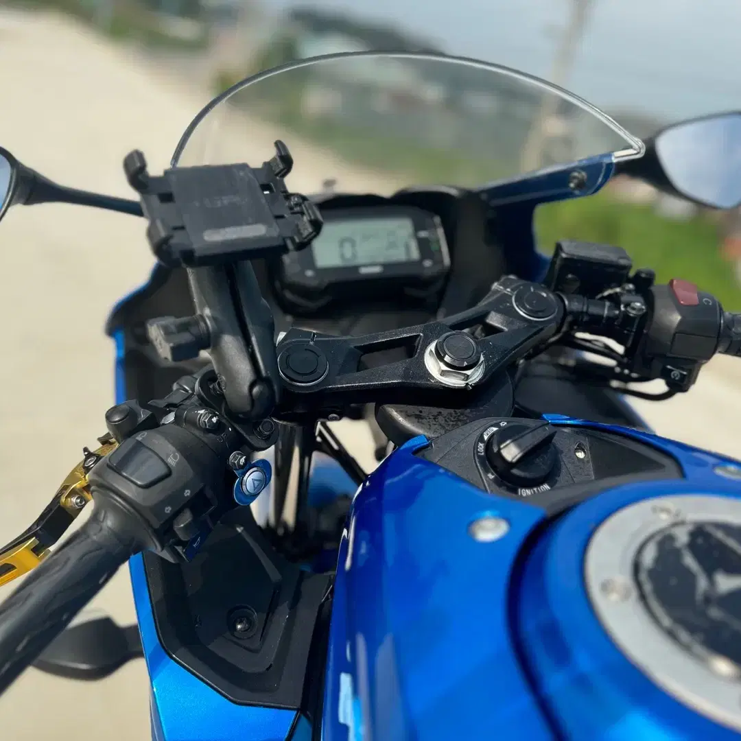 진짜 깔끔한 스즈키 Gsxr-125  저렴히 판매합니다.