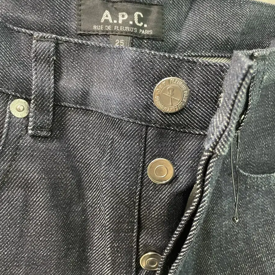 아페쎄(A.P.C) 청바지 25사이즈 새상품