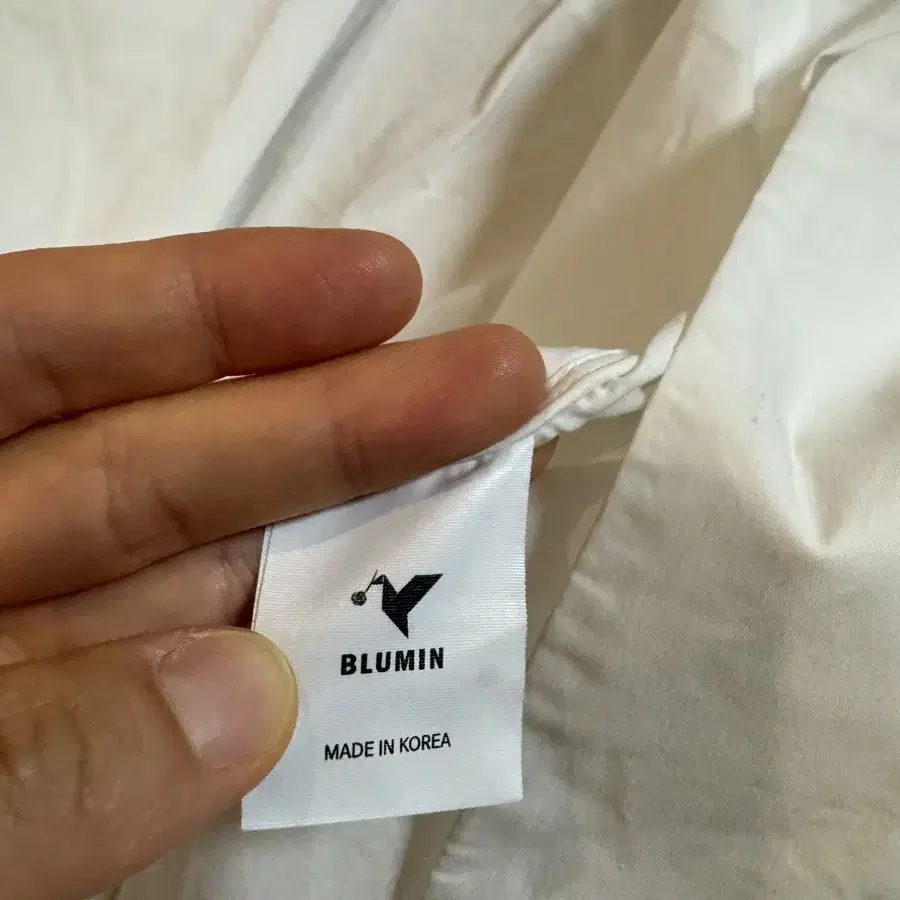 blumin 블루민 화이트 사이드 묶음 셔츠