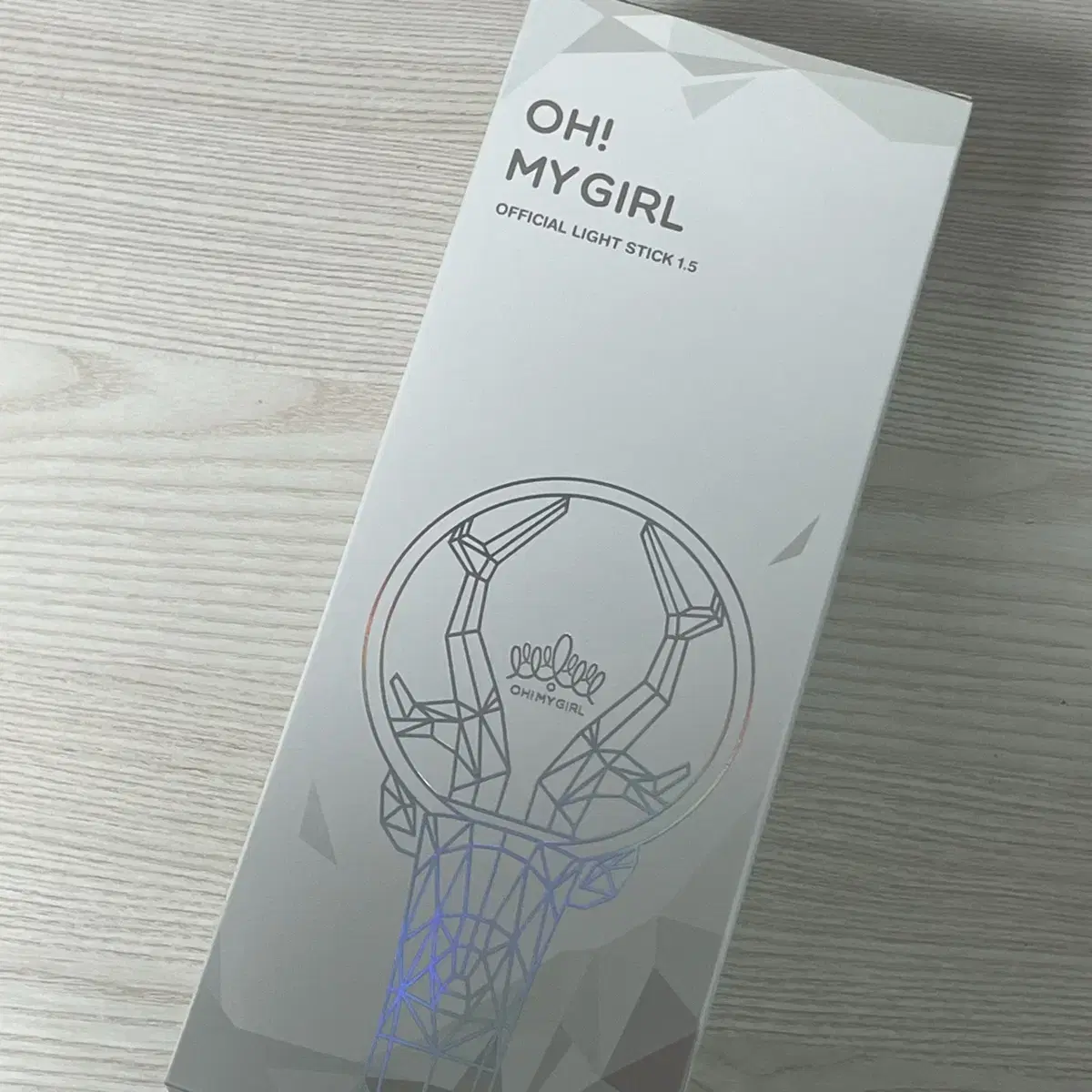 Oh my girl lightstick 1.5 ver sell !