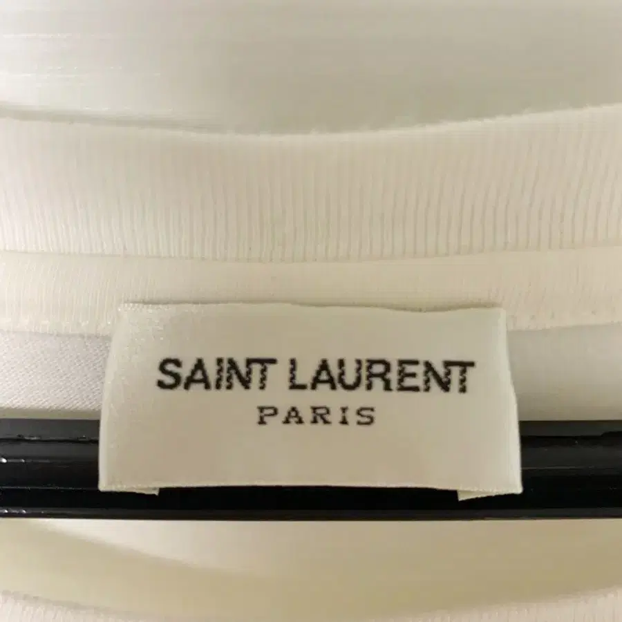 SAINT LAURENT 반팔티