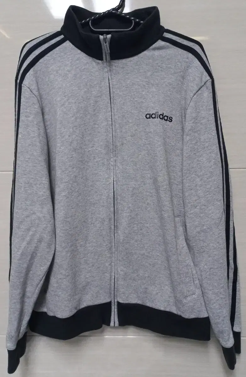 Adidas Rare Captain's grade gray-black gray-black tracktop jersey zip-up 95/M