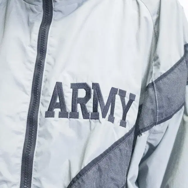 ARMY IPFU 자켓