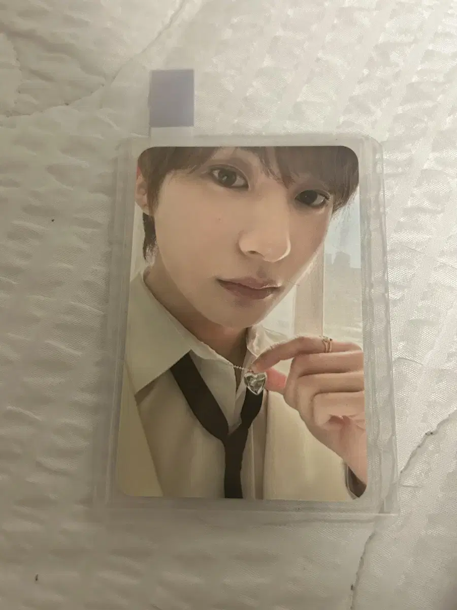 Rize chanyoung Valentine's Day Necklace photocard Wts.