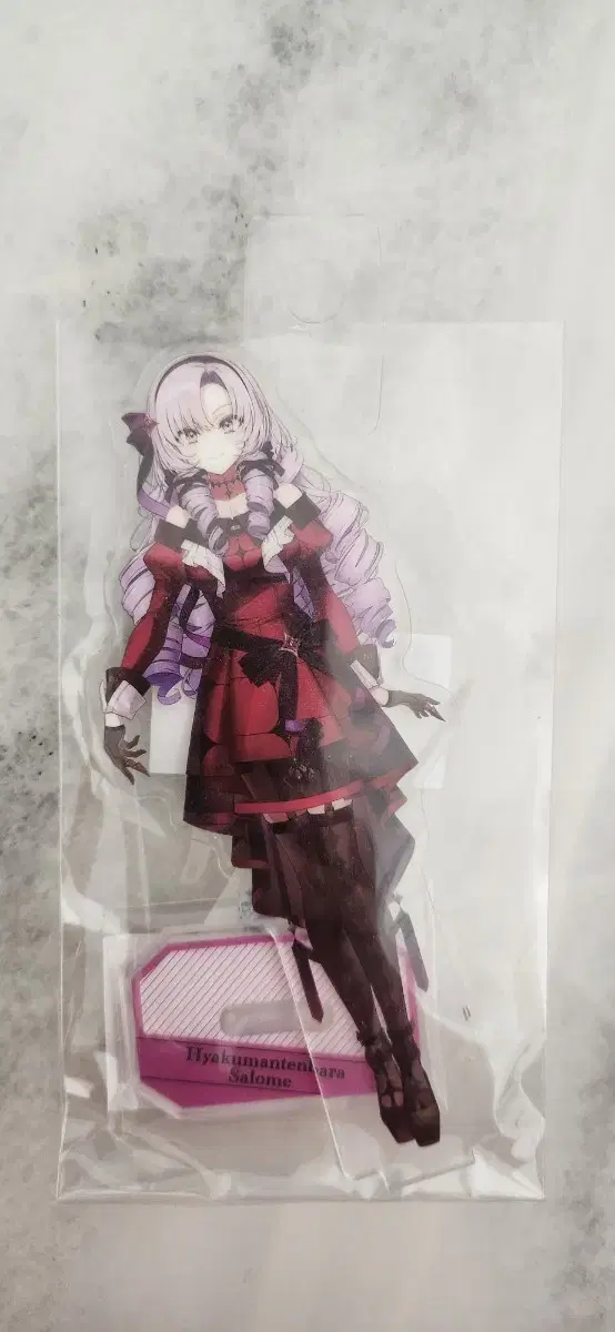 Unsealed Hyakumantenbara Salome acrylic Stand