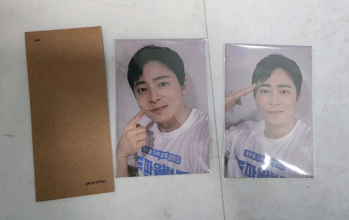 Pilot signature Photocard / Land of Happiness TTT Samti Titi Titi