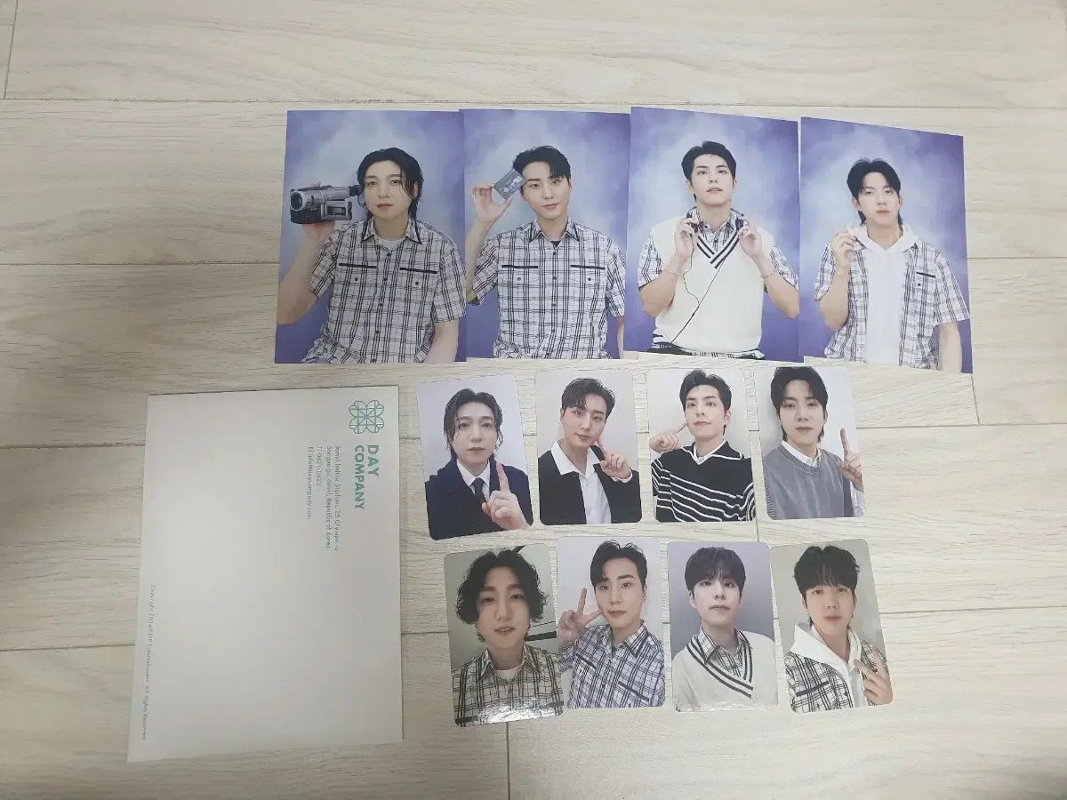 Photocard for the first fanmeeting of Day 6.