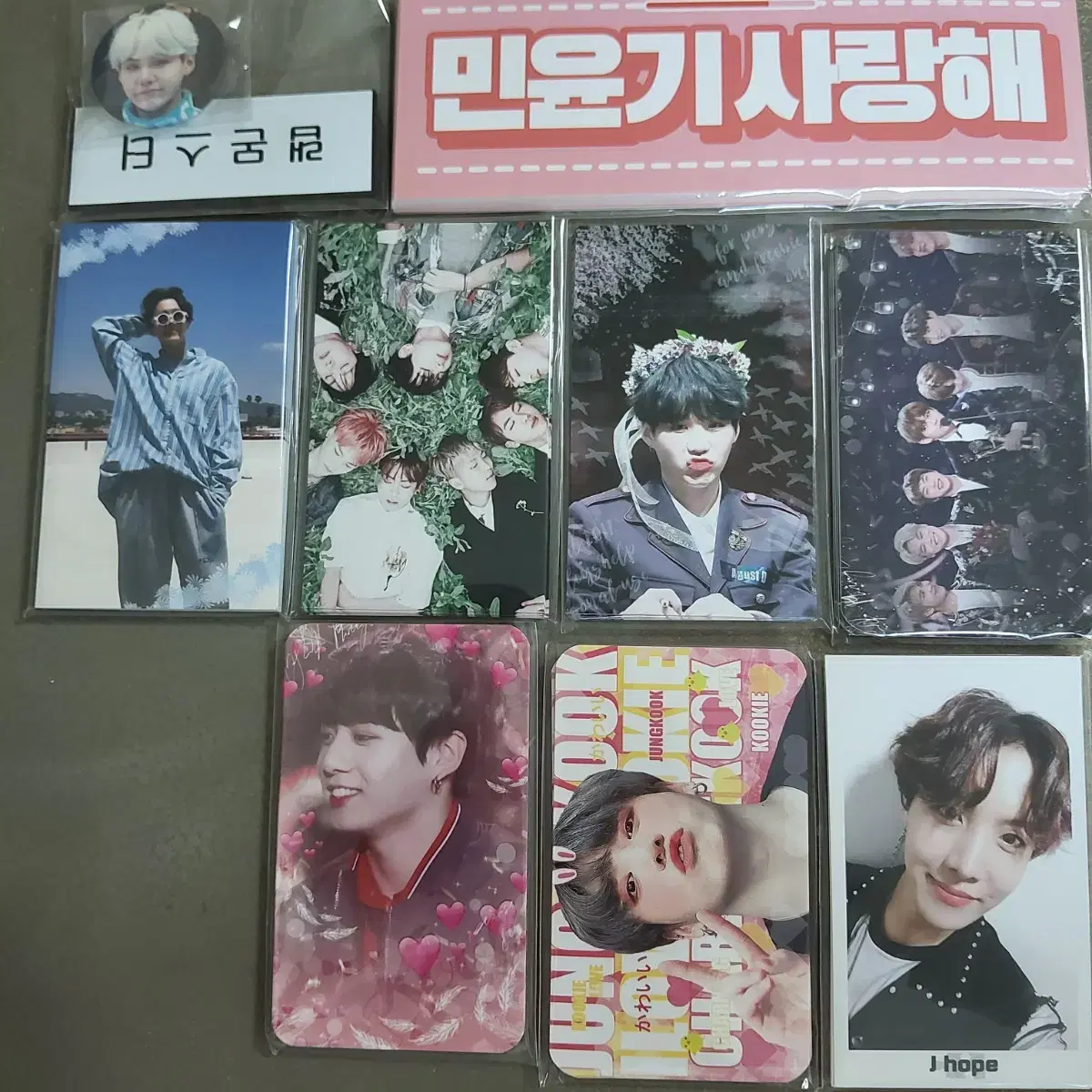 Urgent) 11000->5000 bts Unofficial photocard Message name badge Canbadge