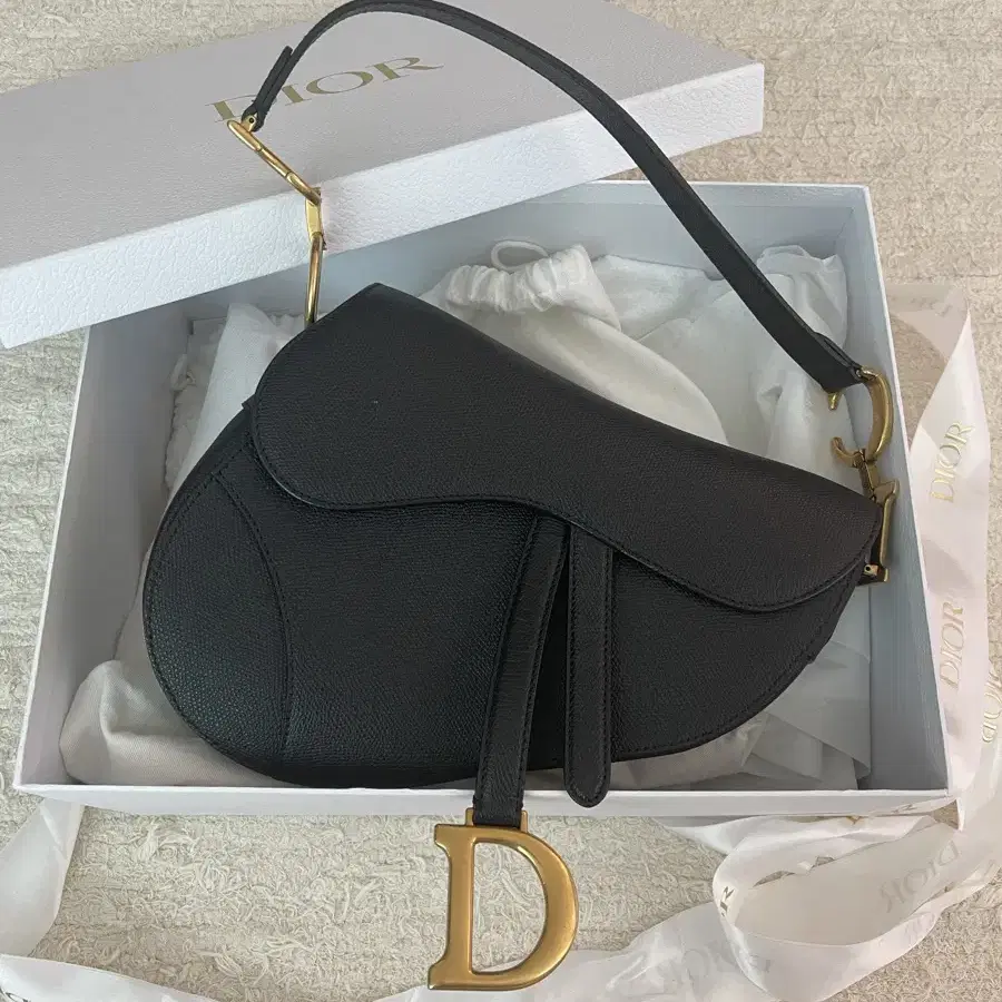 (최종가격) 디올(DIOR) 새들백(Saddle Bag)