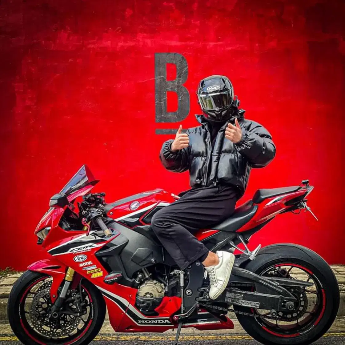 혼다 cbr1000rr 17년식 판매합니다