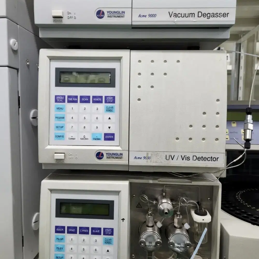 Younglin  영린 Acme9000 HPLC 세트.