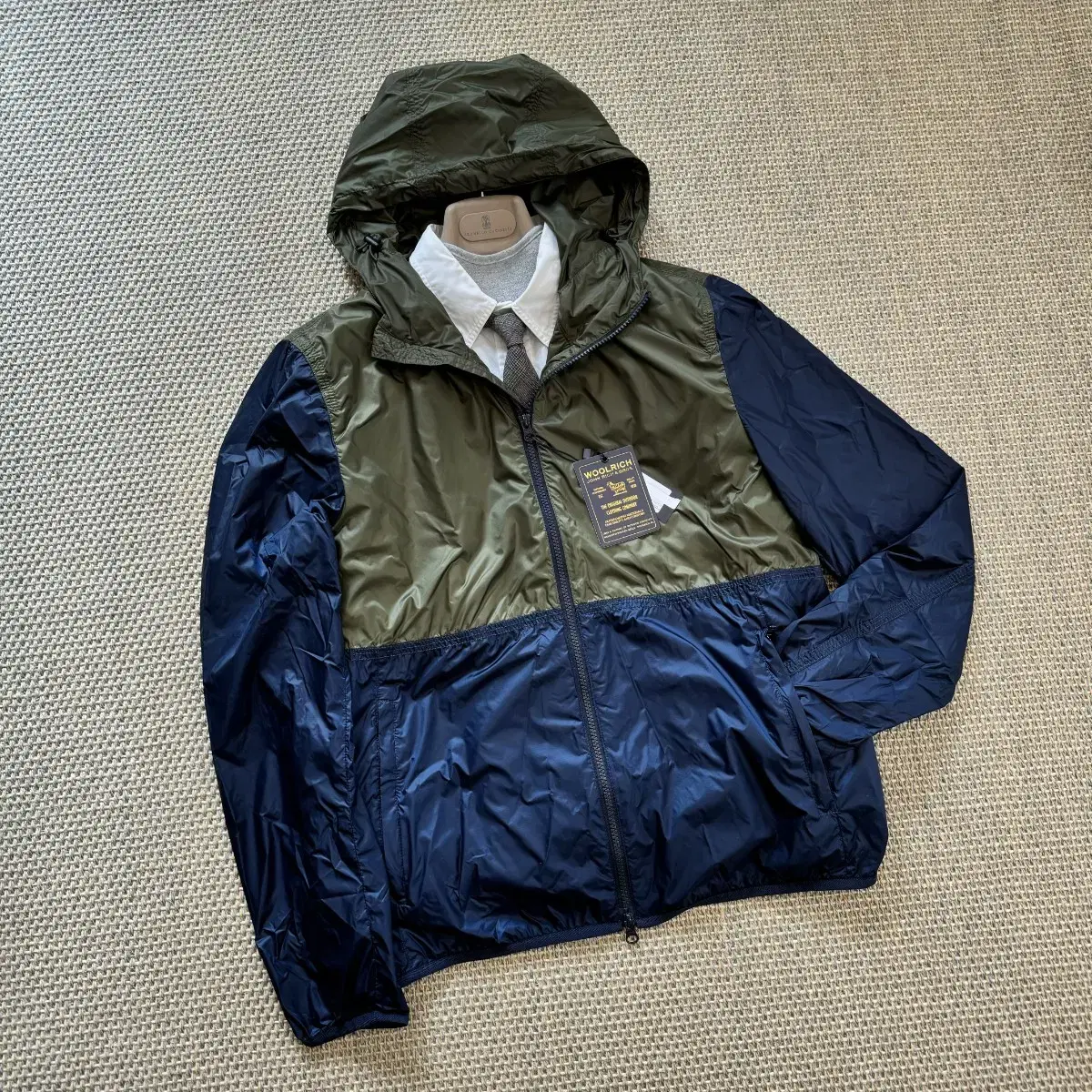 WOOLRICH 울리치 최고급 초경량 테크원단 네이비카키 윈드브레이커