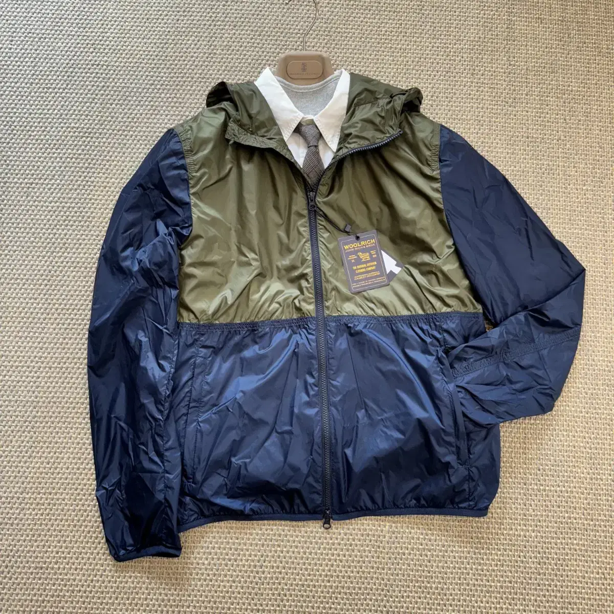 WOOLRICH 울리치 최고급 초경량 테크원단 네이비카키 윈드브레이커