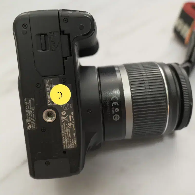 캐논 DSLR 카메라 EOS 1000D 와 18-55 IS 렌즈 세트