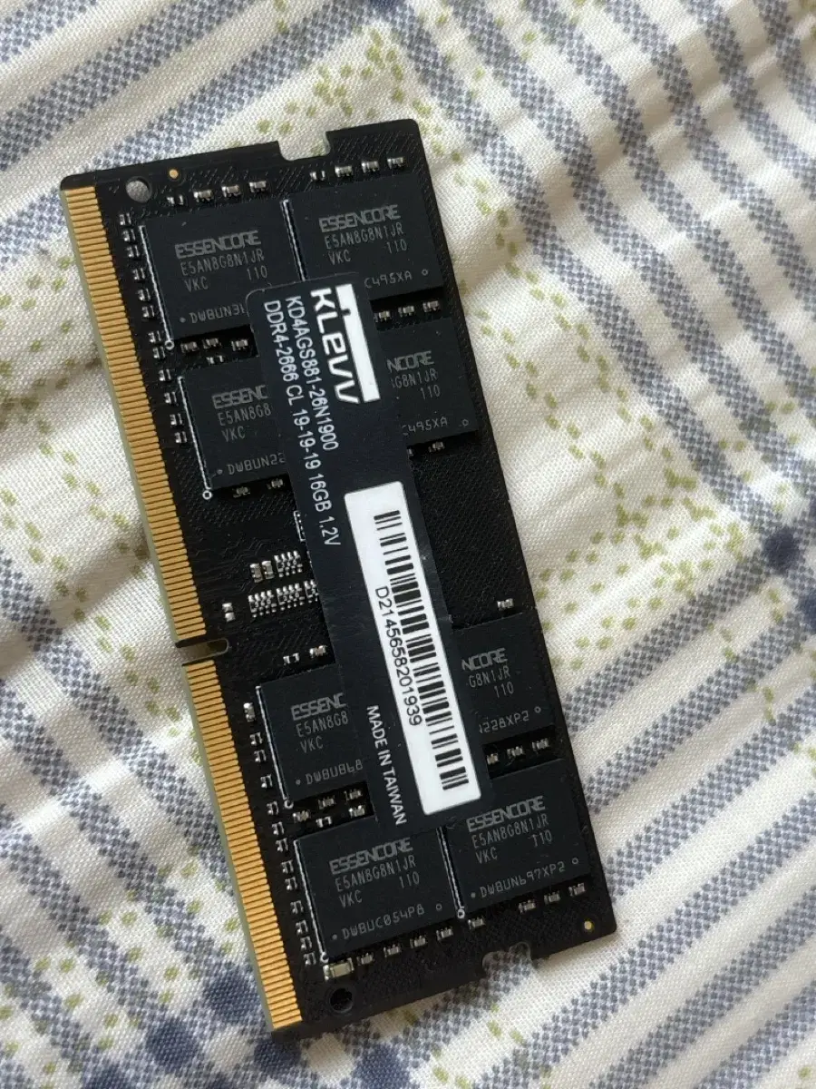 KLEVV 노트북용 램 DDR4-2666 16G 판매합니다