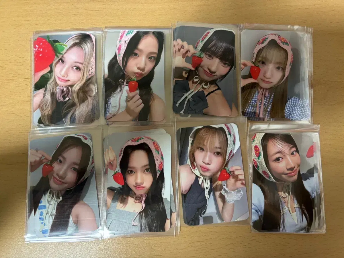 eunice curious makestar offline strawberryver unreleased photocard set