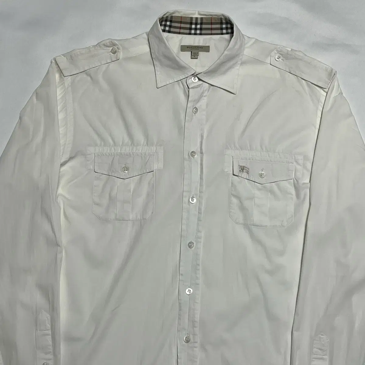 L Burberry White Shoulder Epaulettes Long Sleeve Shirt