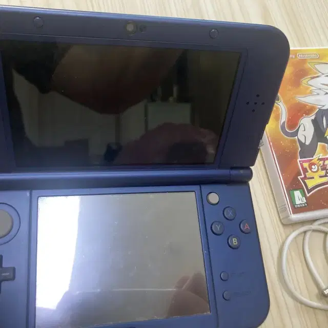 닌텐도 new 3ds xl  ( 뉴큰다수