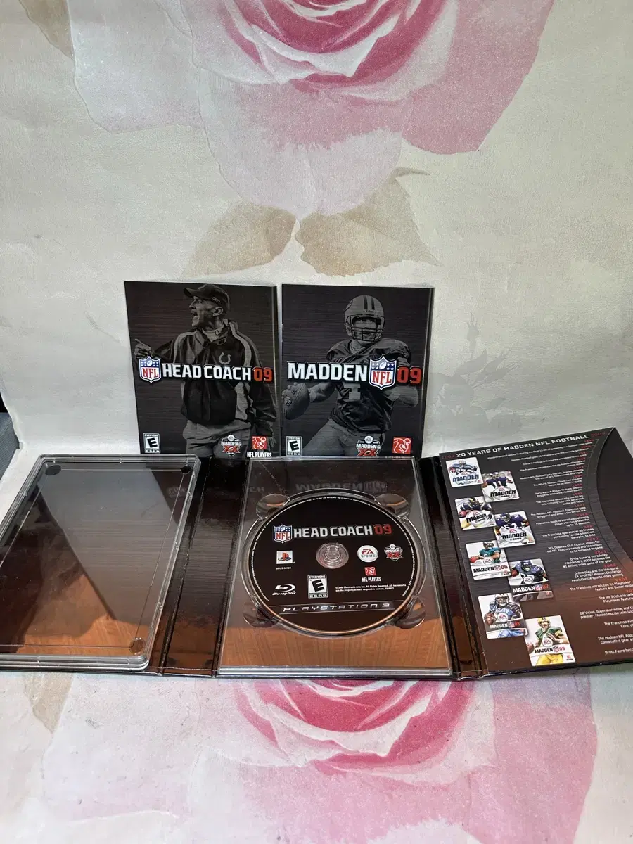 PS3 블루레이2disc,20주년컬렉터에디션,코드번호2개