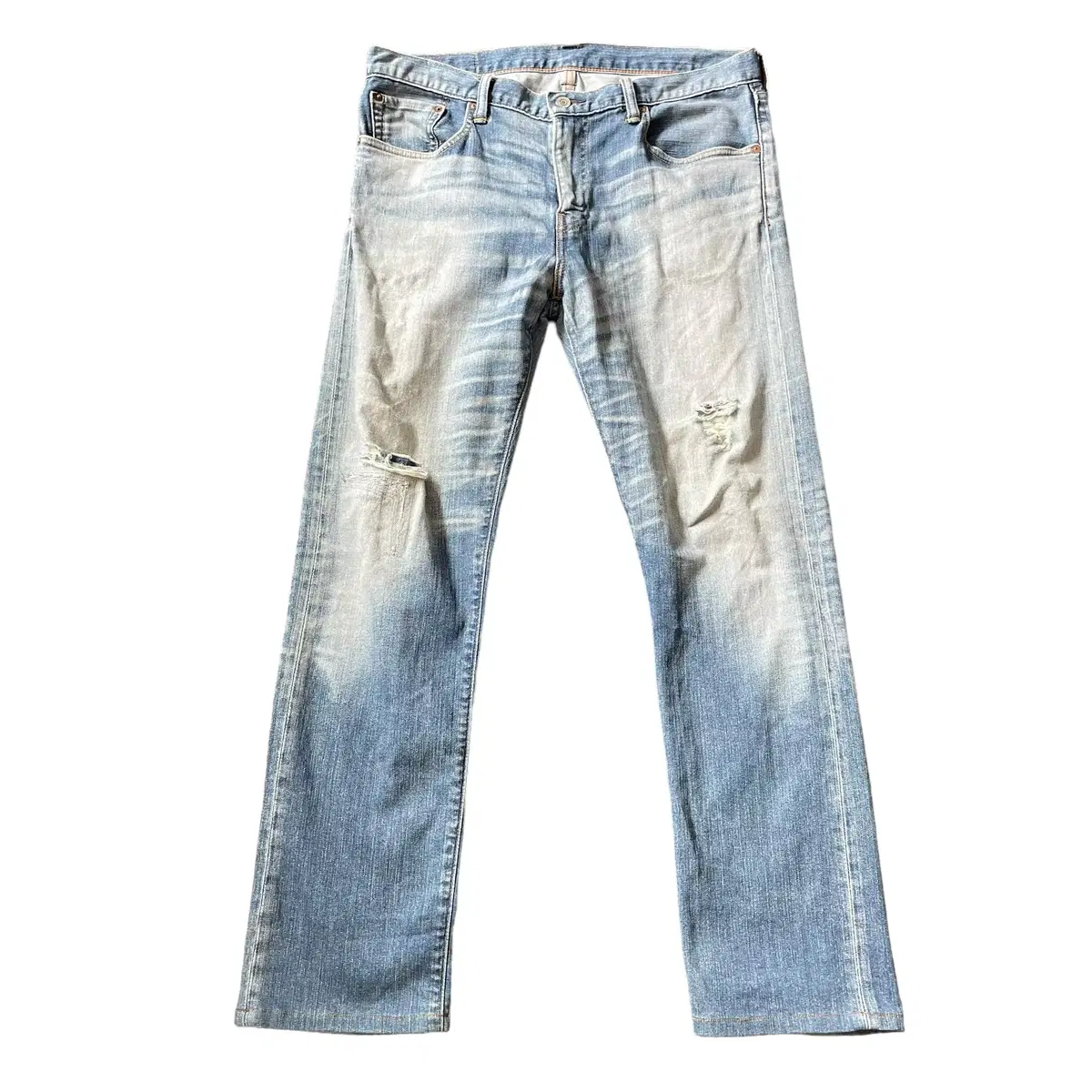 (34) Levi's 504 Destroyed Wash Denim Pants