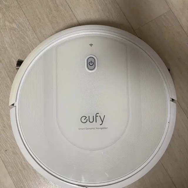 [급처!!!] eufy robovac g10 로봇청소기 팔아요~~