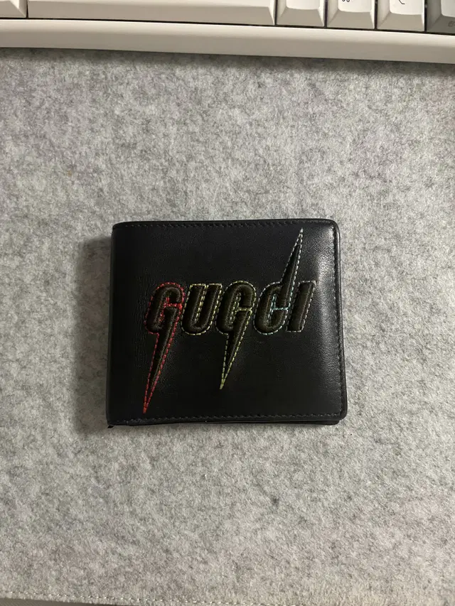 Gucci wallet