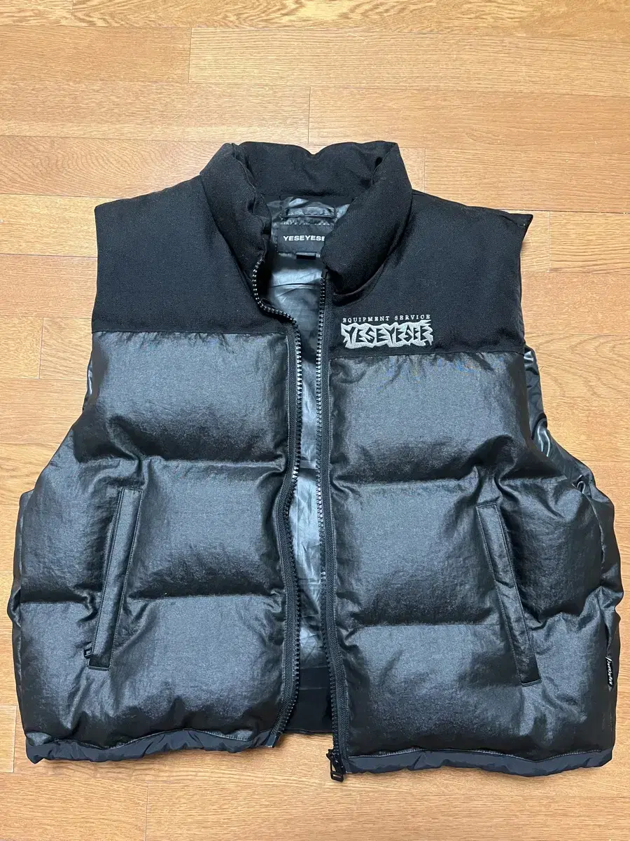 Yes IC Padded Vest/Vest