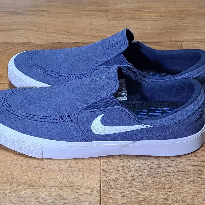 나이키 SB줌 STEFAN JANOSKI OG+ 스케이트보드화 255mm