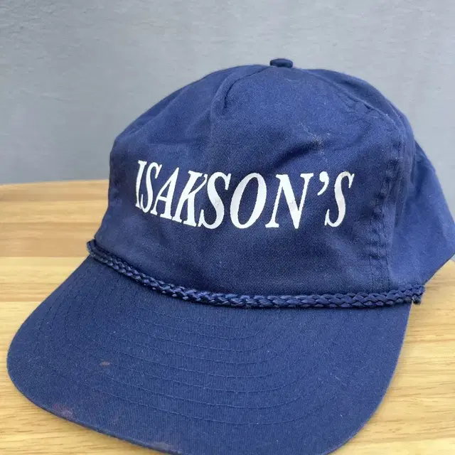 Isakson  vintage cap