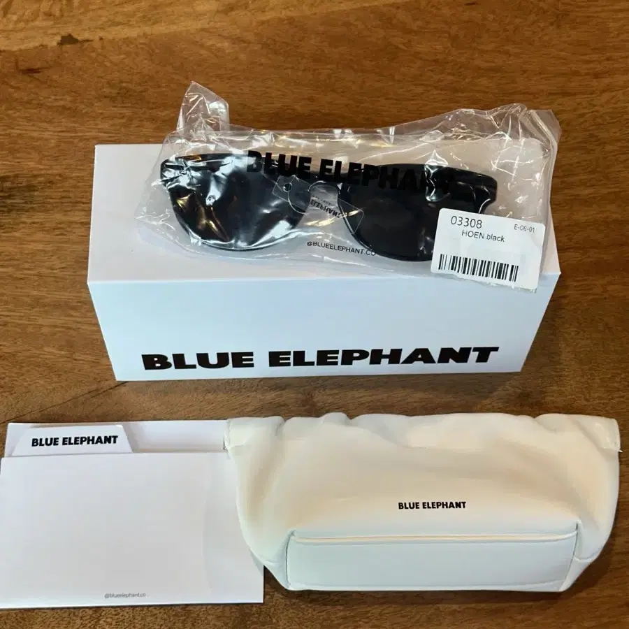 [BLUE ELEPHANT] HOEN Black 선글라스