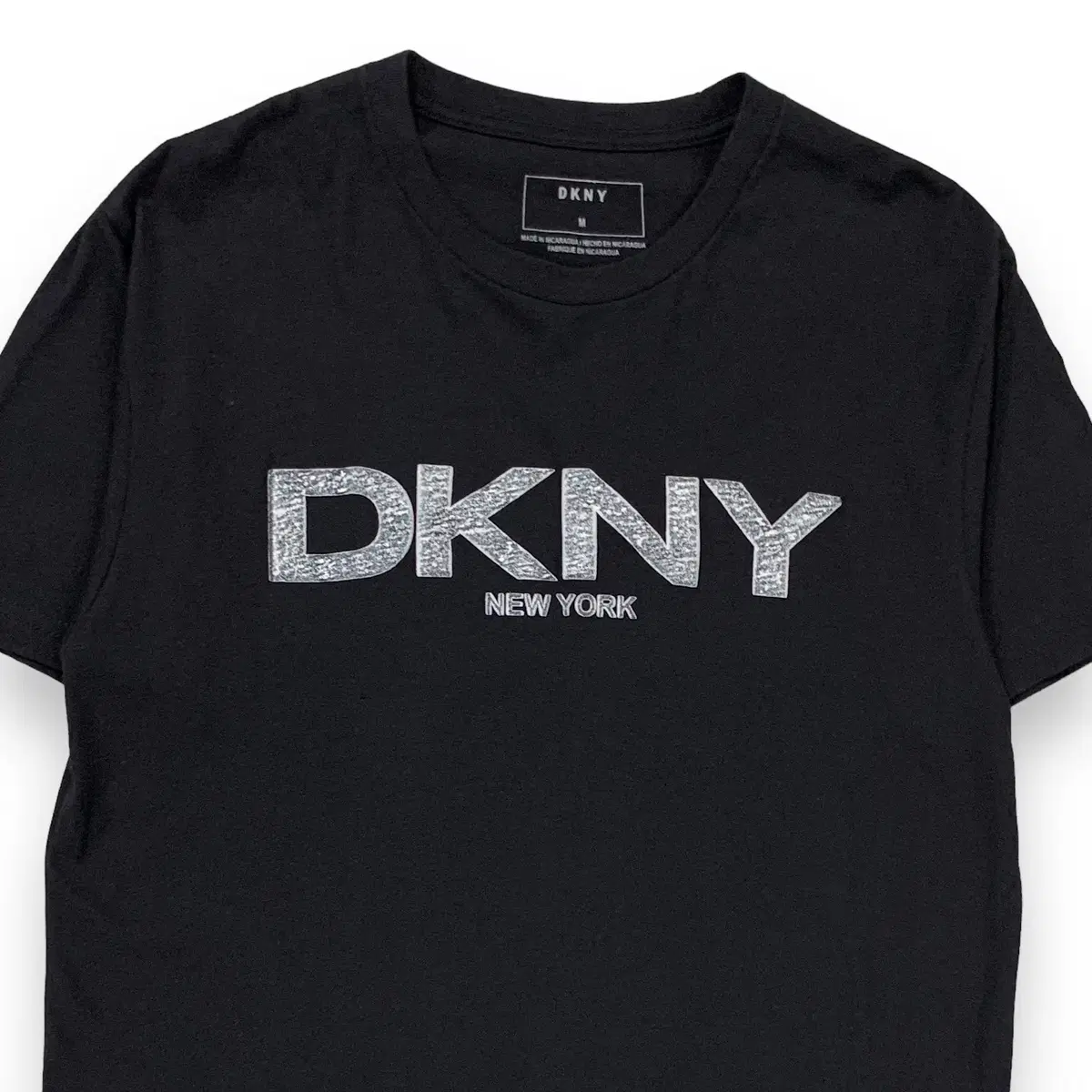 DKNY 빅로고 반팔티