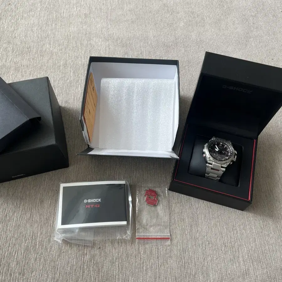 G-Shock MTG-S1000D / 가민 포러너 965와 교환 가능