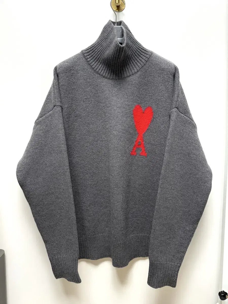 [S-Size] Army Big Heart Turtleneck Knit L