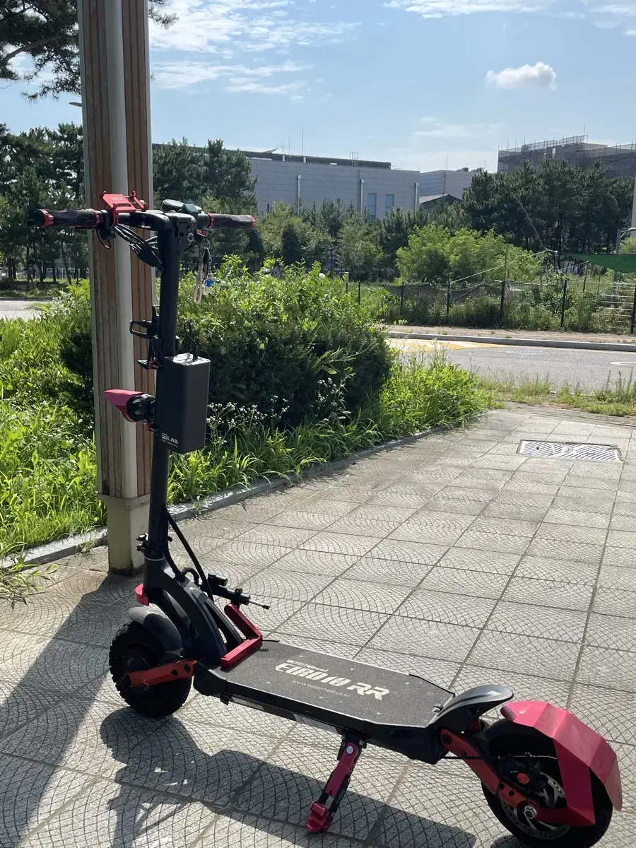 유로휠 10인치 듀얼 전동킥보드