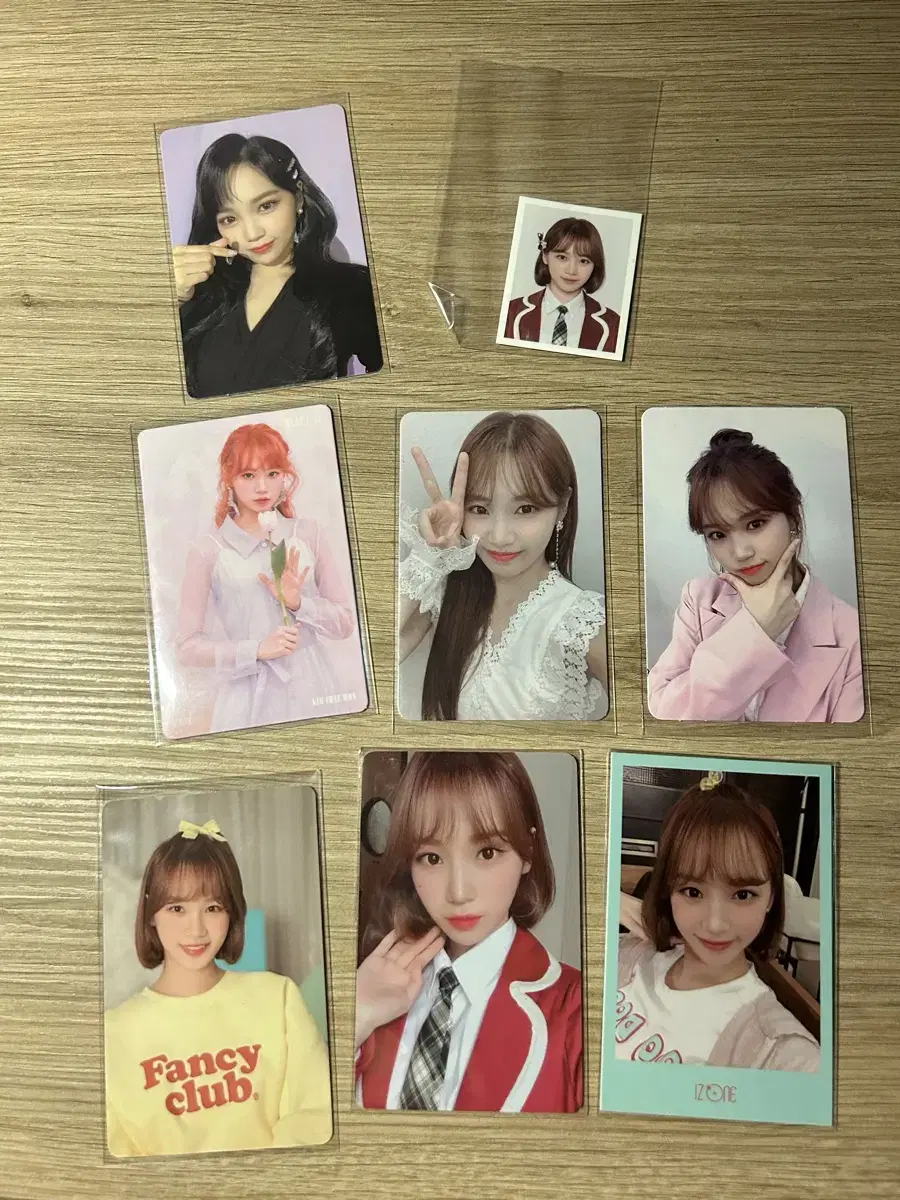 le sserafim iz*one kim chaewon photocard