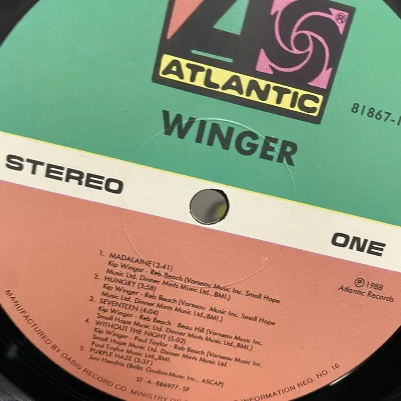 WINGER LP / AA1616