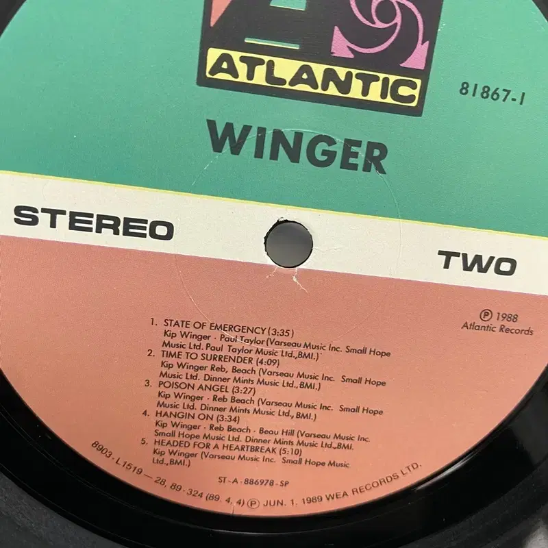 WINGER LP / AA1616