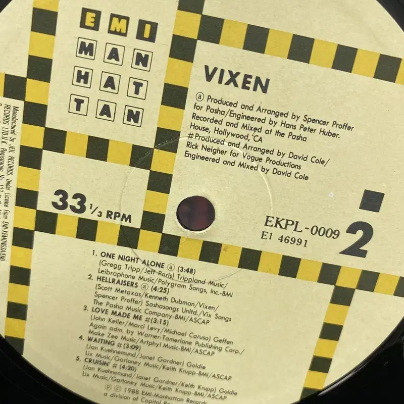 VIXEN  LP / AA1855