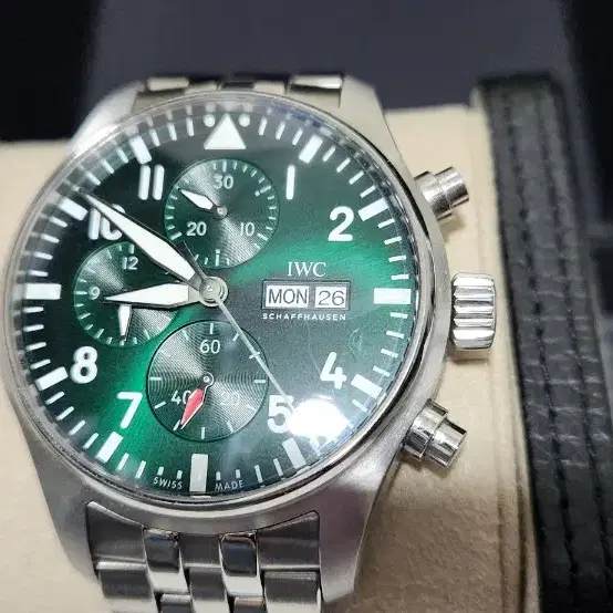 IWC. iw378006 파일럿크로노 43mm 팝니다.