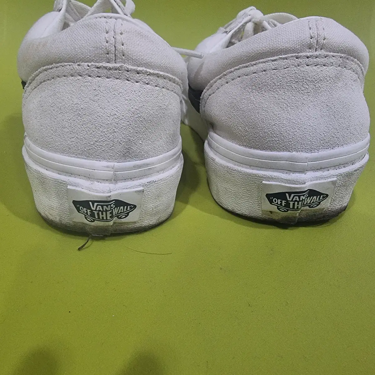 VANS 단화 235 택포 18000원=> 택포 15,000원