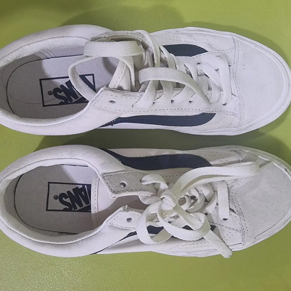 VANS 단화 235 택포 18000원=> 택포 15,000원