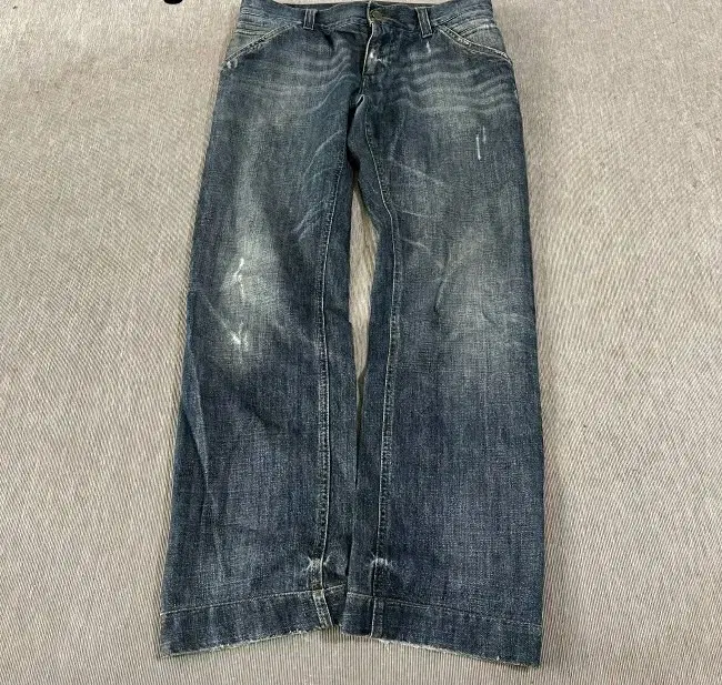 Dolce & Gabbana Jeans 32