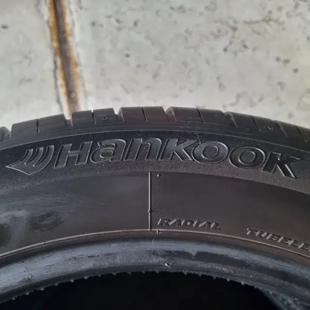 인천중고타이어 305/40R20 한국타이어 벤투스   S1 evo3 중고