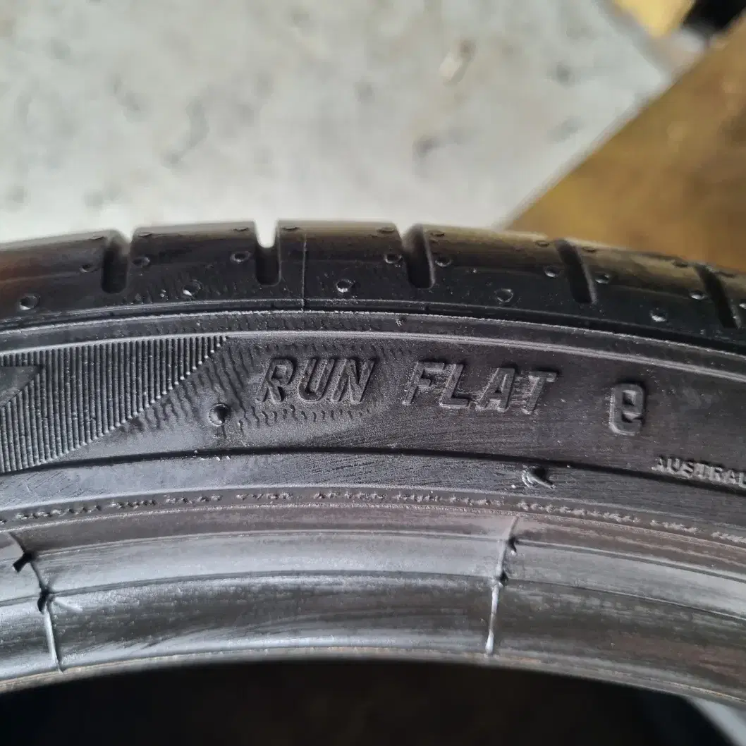 [인천중고타이어]275/30R20 피렐리피제로 PZ4 2753020 중고