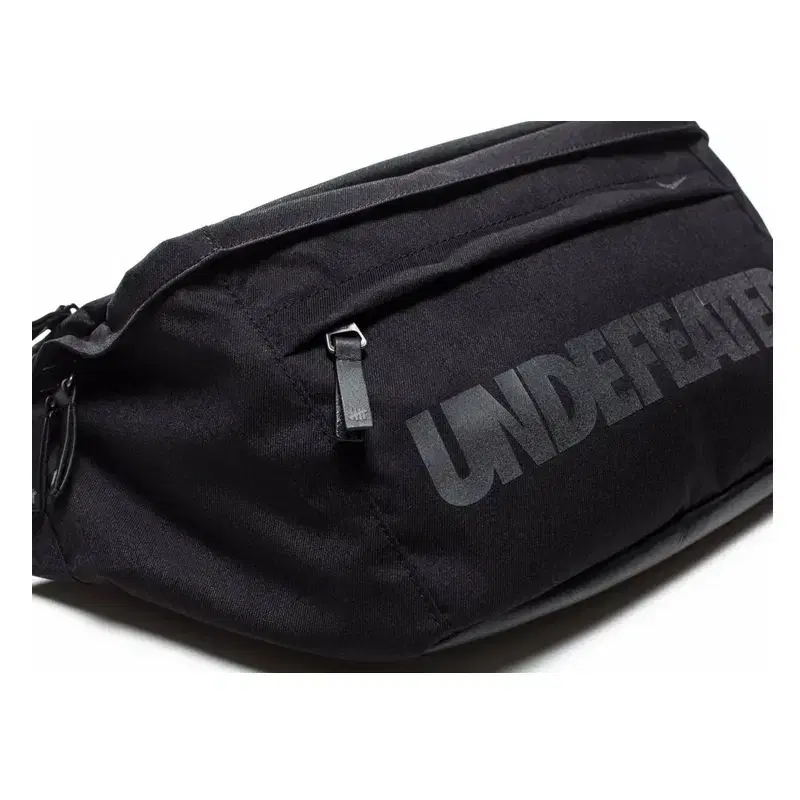 나이키 언디핏 메신져백 Nike Undefeated