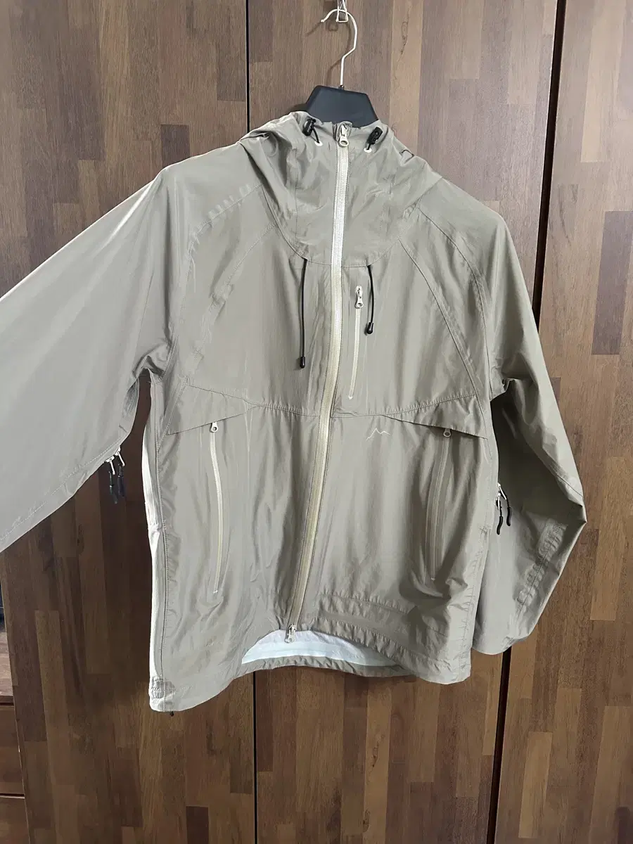 케일 라이트 쉴드 자켓 1 cayl light shield jacket